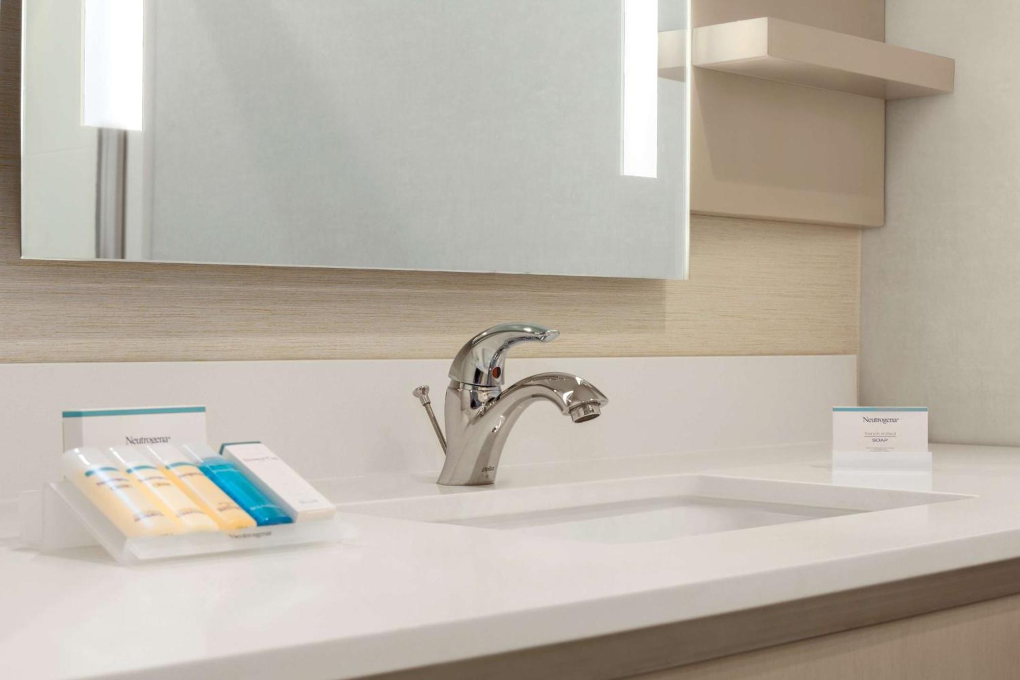 Hilton Garden Inn Houston-Baytown Εξωτερικό φωτογραφία